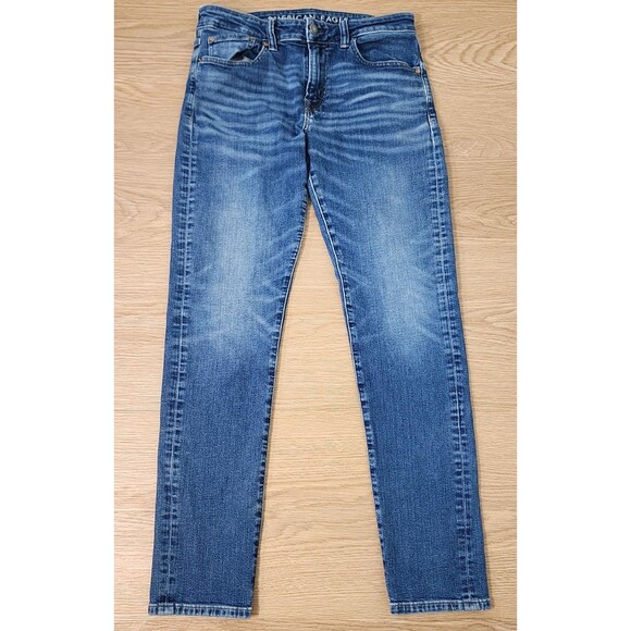 American Eagle Jeans Mens 31x32 Blue Athletic Skinny Distressed Medium Wash - Picture 1 of 13